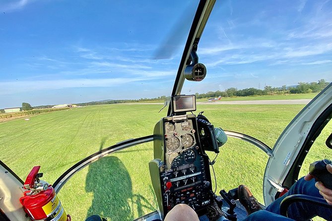 20 Minutes Helicopter Tour for 2 - Why a 20-Minute Helicopter Ride Works So Well in Vienna