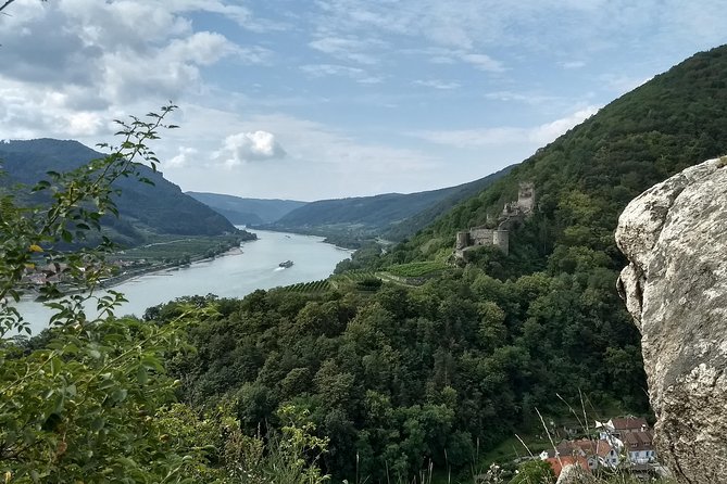 3-Hour Private Hiking Tour to historic places around Spitz in Wachau Valley - Price and value: $277.29 per person and what you get for it