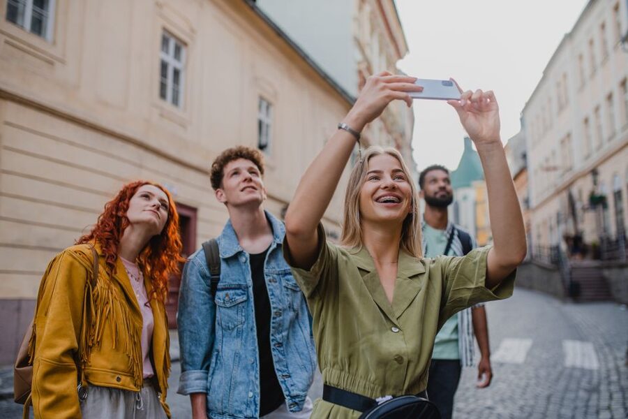3D Salzburg: Unique VR-Tour - Timing, logistics, and your smartphone checklist