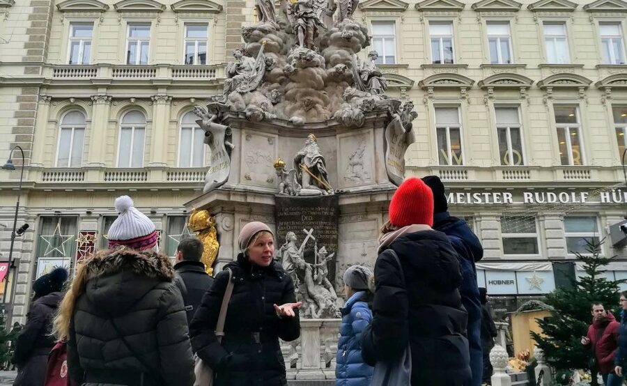 An Introduction to Vienna Walking Tour - Potsdamer Straße’s gallery mile, and why it shifted in the last five years