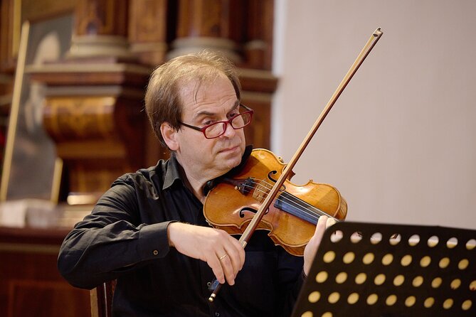 Christmas Concerts in Capuchin Church - Timing and pacing: how this 1.5 hour plan fits Vienna