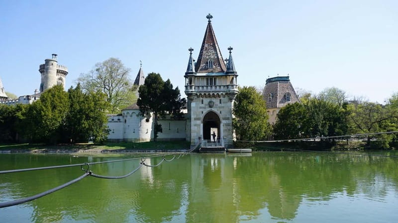 Day Trip from Vienna or Bratislava - Castles around Vienna - Franzensburg Castle and Laxenburg Gardens: imperial style, then a winter light show