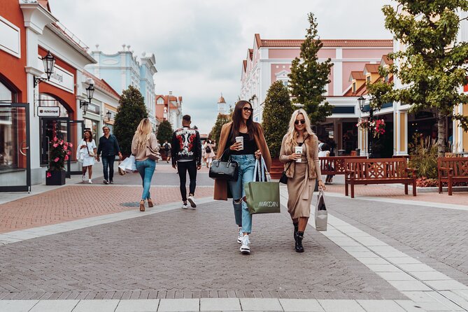Designer Outlet Parndorf Return Shuttle Bus from Vienna - Mobile tickets and entry checks: how to avoid the common friction points