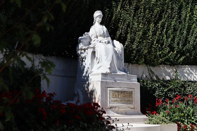 Empress Sisi - The Lady Di of Vienna - Following the aristocrats’ main paths, with court-life context