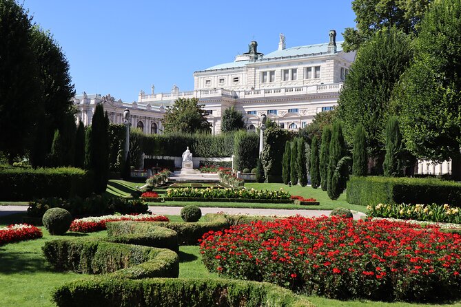 Empress Sisi - The Lady Di of Vienna - What the small group size does for your experience