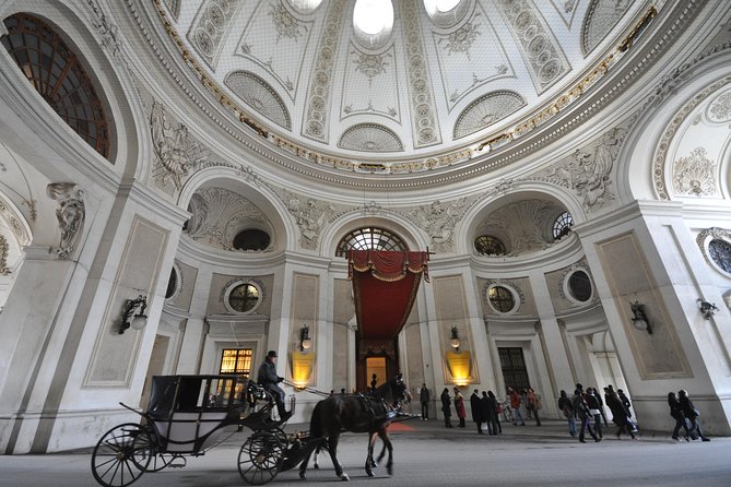Exclusive Vienna Old Town Highlights Walking Tour (max. 6 persons) - Albertinaplatz to the State Opera, seeing the power buildings up close