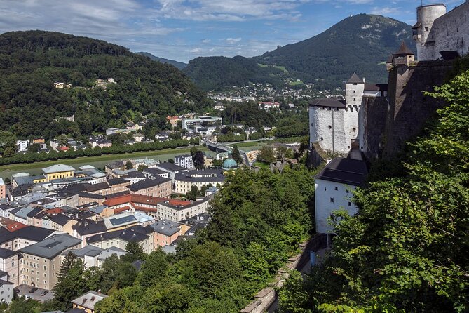 Explore Salzburg in 60 minutes with a Local - Price and value for a small-group local walk