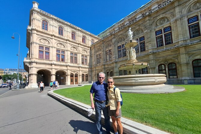 Fall in Love with Vienna Tour- the best of Vienna on foot! - Hofburg, Sisi, and Heldenplatz, Seeing Power From the Street