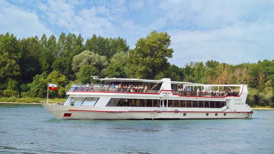 From Vienna: Dürnstein and Wachau Cruise - A Sunday Cruise That Makes the Wachau Feel Less Touristy