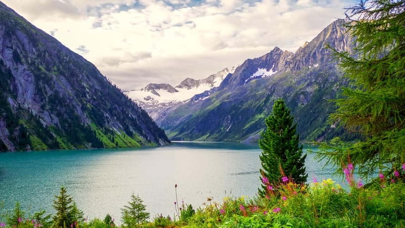 From Vienna: Gmunden, Hallstatt, Salzkammergut Day Tour - From your Vienna pickup to the countryside you can actually see