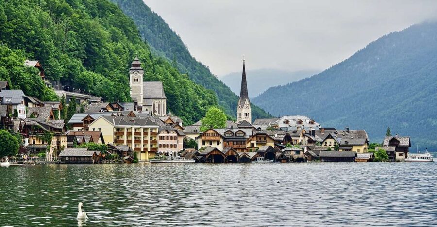 From Vienna: Hallstatt Day Trip with Hotel Pickup - Your Hallstatt window: up to 3 hours to explore on your own