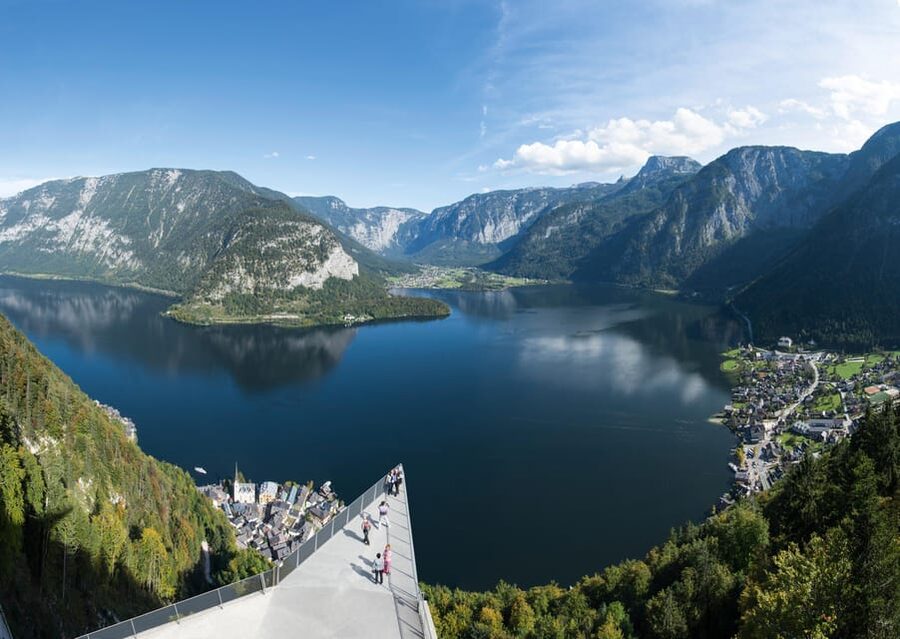 From Vienna: Hallstatt, Mountains & Alpine Lakes Day Trip - Hallstatt in Focus, Old Town Walks and Lake Views (Plus Real Free Time)
