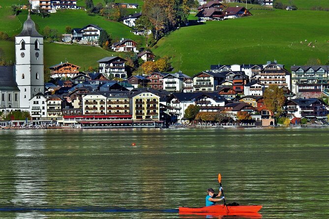 Full-Day Minivan Tour From Salzburg to Hallstatt with 5 Fingers,Lakes&Mountains - The “coach driver plus storyteller” effect: Fritz and Shiva make the day