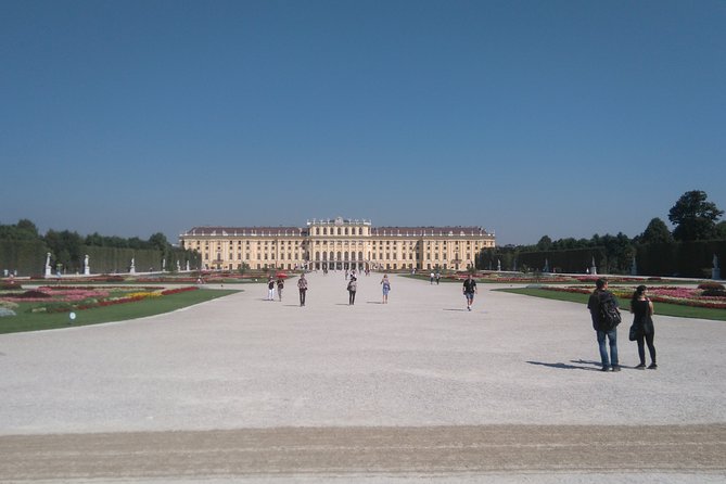Full-Day Vienna Private Tour from Prague - How the Guide Makes the Day Feel Better
