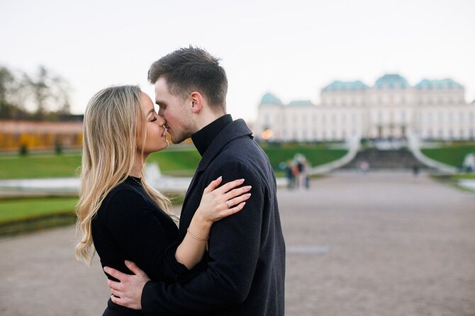 Guided Photoshoot Experience in Wien - Key things that make this Vienna photo experience work