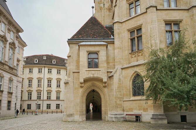Guided Walking Tour of Vienna City Center Highlights - The Hofburg exterior: palace drama without buying a palace ticket