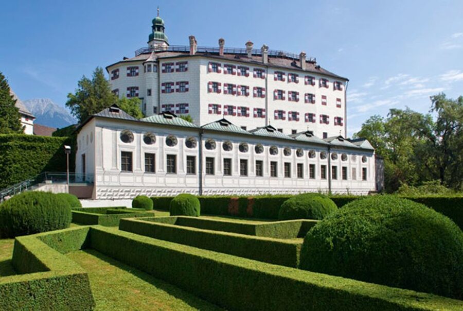 Innsbruck: City Card Including Public Transport - Sightseer Innsbruck hop-on hop-off: the easy way to orient yourself