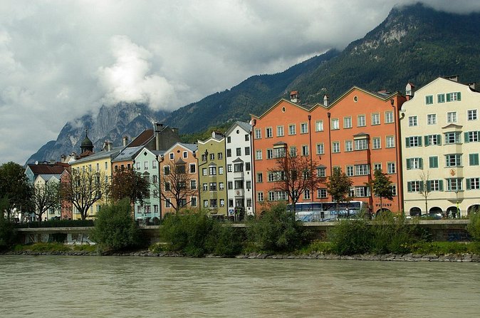 Innsbruck Old town walking tour - Dom zu St. Jakob: Maximilian III, Baroque drama, and Maria Hilf