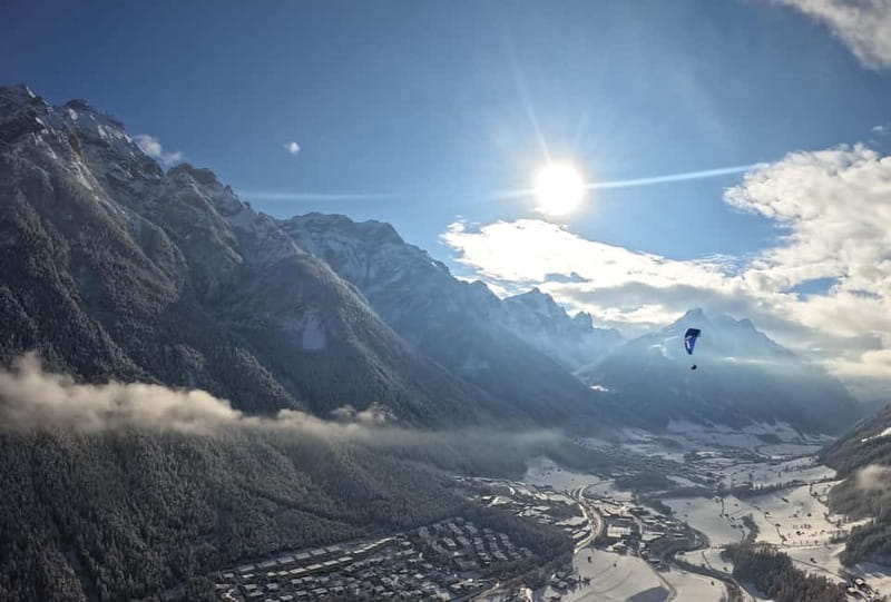 Innsbruck: Paragliding Adventure - What Could Go Wrong: Weather and Communication Points