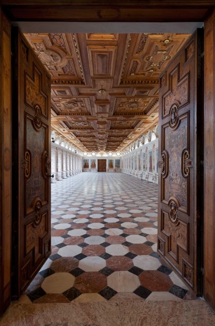 Innsbruck: Tickets for Schloss Ambras - Who this experience is perfect for