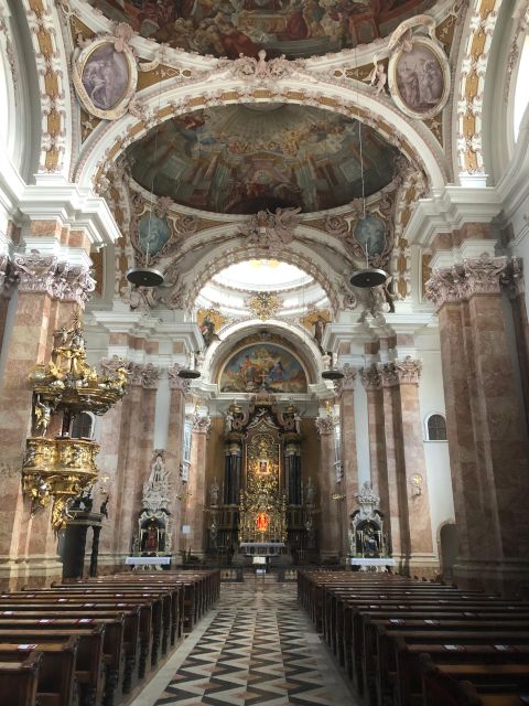 Innsbruck - "Welcome Tour" by Per Pedes. Guided City Tour. - How the Guide Makes It Work (Clemens Lindig and Clear Q&A)