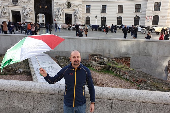 Italian VIENNA - Timing, Walking Pace, and Group Size That Feels Manageable