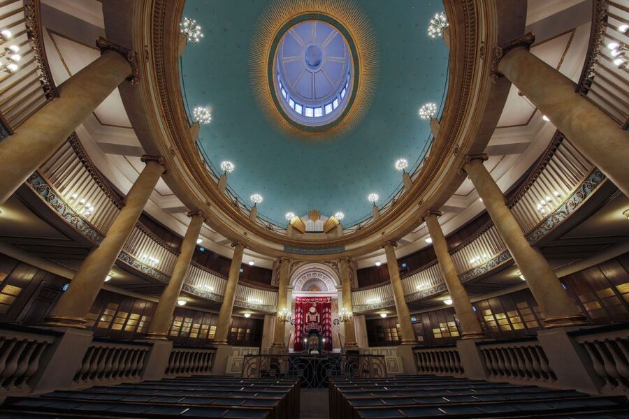 Jewish Vienna: City Synagogue Guided Tour - Dress code and on-site rules you should plan for