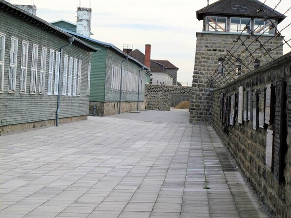 KZ Mauthausen Private Trip from Linz - How the mobile audio guide changes the experience