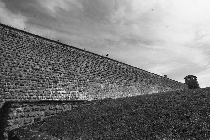 KZ Mauthausen Private Trip from Linz - Opening hours: plan your arrival to avoid stress