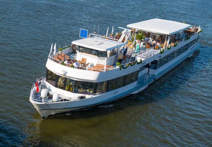 Linz: Harbor Cruise - Linz Harbor Cruise on MS Linzerin, the quick way to see the city’s sides