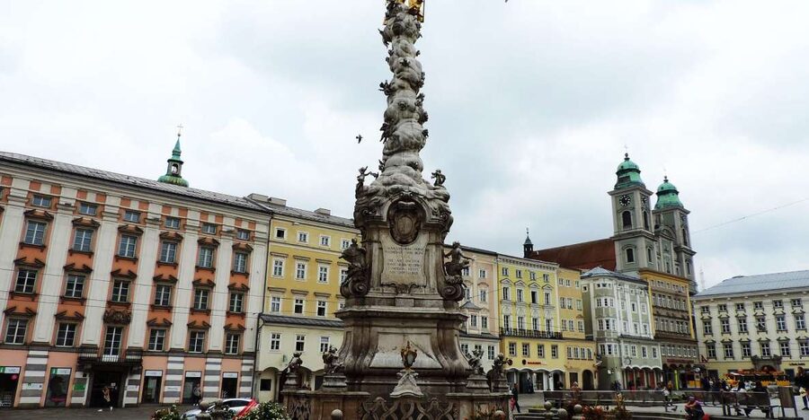 Linz Private Walking Tour - Enter Linz’s Old Town at Hauptplatz, in the right mood