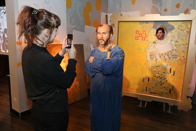 Madame Tussauds Vienna - 5D Sisi Uncovered: the sensory show that changes the pace
