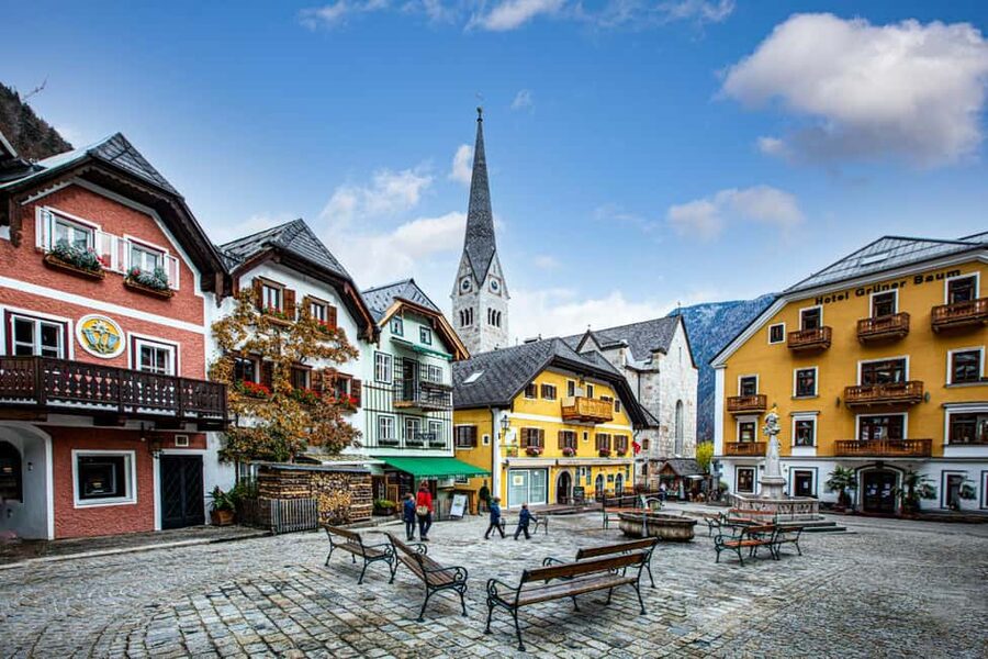 Majestic Walking Tour of Hallstatt - Stop 3: Evangelische Pfarrkirche Hallstatt, 30 minutes