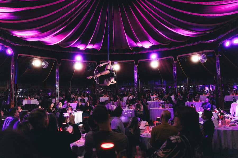 Mirage Vienna: Burlesque Spectacular – Dinner Show - What to wear and bring: rules that affect comfort