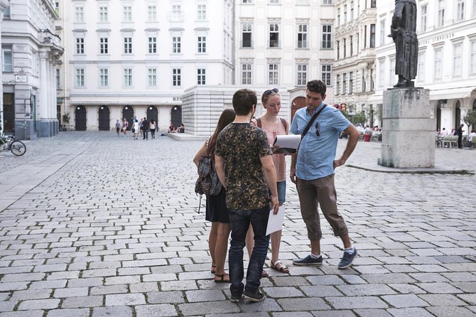 Mystery rally Vienna: The secrets of the old town - Mystery Rally Vienna From Stephansplatz: A Walk You Control