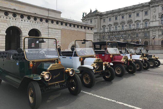 Oldtimer Tour Vienna Gold Tour - The guide factor: what you can realistically expect from the narration