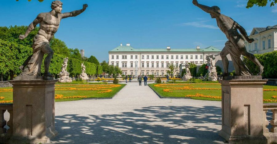 Original Sound of Music Tour & Edelweiss Cooking Class - The Gazebo moment and Schloss Leopoldskron photo stop