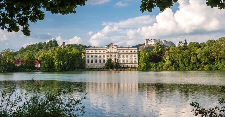 Original Sound of Music Tour with Schnitzel + Noodles - The Route: Salzburg Sites, Salzkammergut Views, and Three Movie Anchor Stops