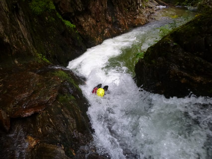 Ötztal: Canyoning at Alpenrosenklamm for Beginners - Wrapping up with widening canyon sections and a final 10m abseil