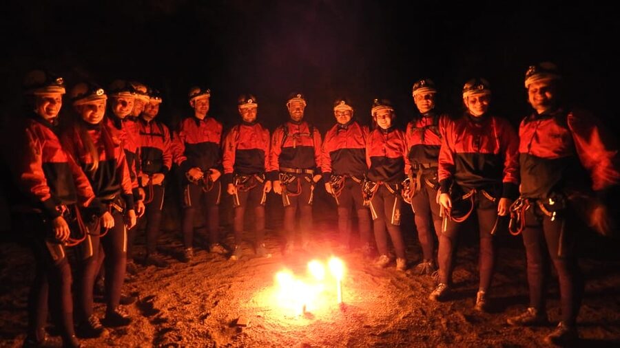 Ötztal: Guided Cave Tour for Beginners - Climbing, Crawling, and Staying Upright When It Counts