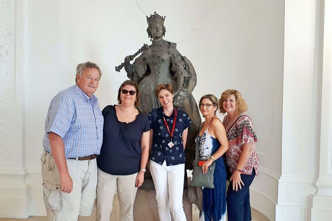 Private Belvedere Palace and Museum Tour - Starting at the gardens, where the story begins