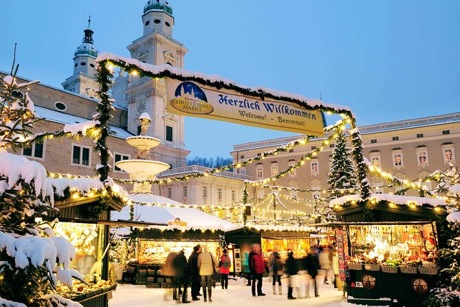 Private Christmas Market Tour to Hallstatt & Salzburg from Vienna - Hallstatt at Christmas time, a lakeside village that feels like a museum