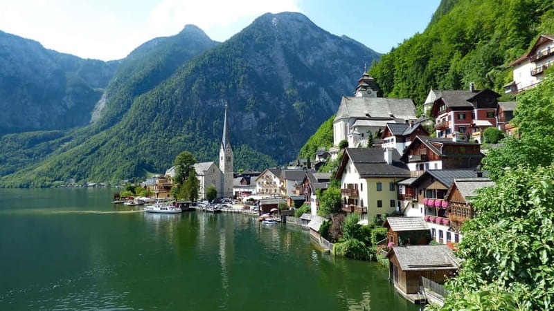 Private Day Highlight Tour of Hallstatt from Salzburg - The Bone House (Charpel House): a small stop with big atmosphere