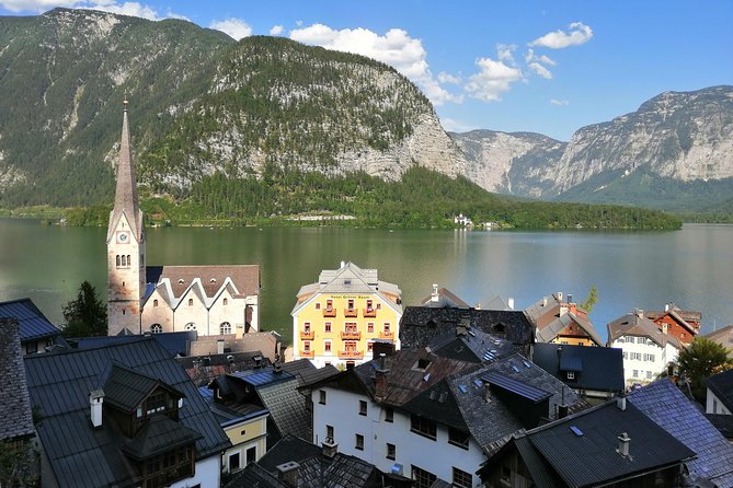 Private Day Tour Trip Salzburg Hallstatt and Melk from Vienna - Lake Wolfgang and Sankt Gilgen: a quick break with big payoff