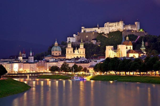 Private full day tour to Salzburg from Vienna with a local guide - St. Gilgen: where The Sound of Music fans go for the details