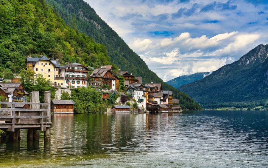 Private Hallstatt Full-Day Tour - Arriving in Hallstatt: The Guided Intro That Changes How You Enjoy the Town