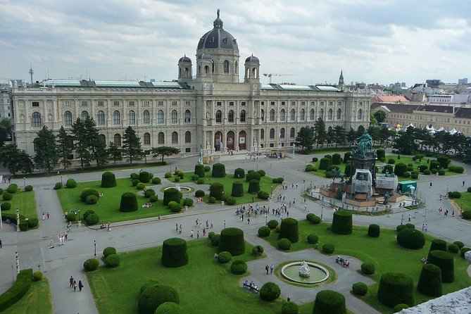 Private Introduction to Vienna Walking Tour - Museums Quartier and Maria Theresien Platz, Vienna’s present-day direction