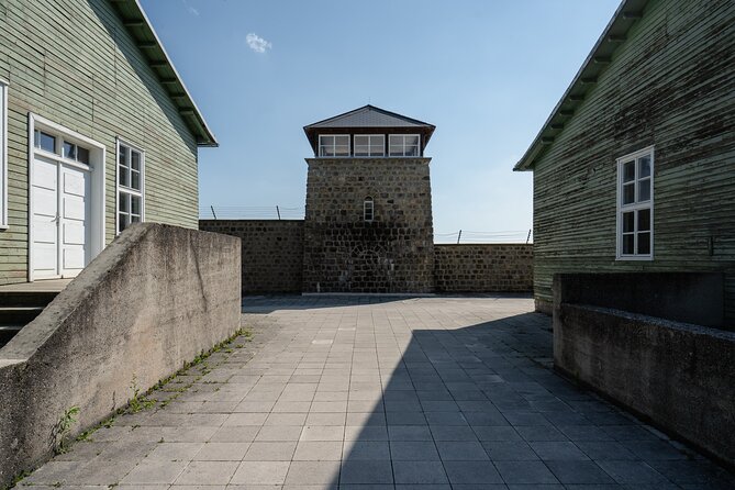Private Memorial Tour from Vienna to Mauthausen & Eagle's Nest - On the road back to Vienna: comfort, pacing, and a decompression buffer