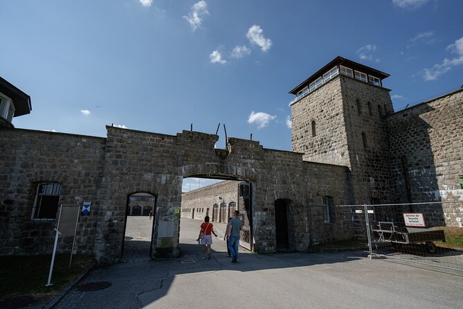 Private Memorial Tour from Vienna to Mauthausen & Eagle's Nest - Price and value: what $690 buys you in real terms
