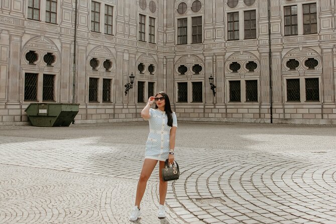 Private Professional Vacation Photoshoot in Vienna - The big idea: a private portrait session through Vienna